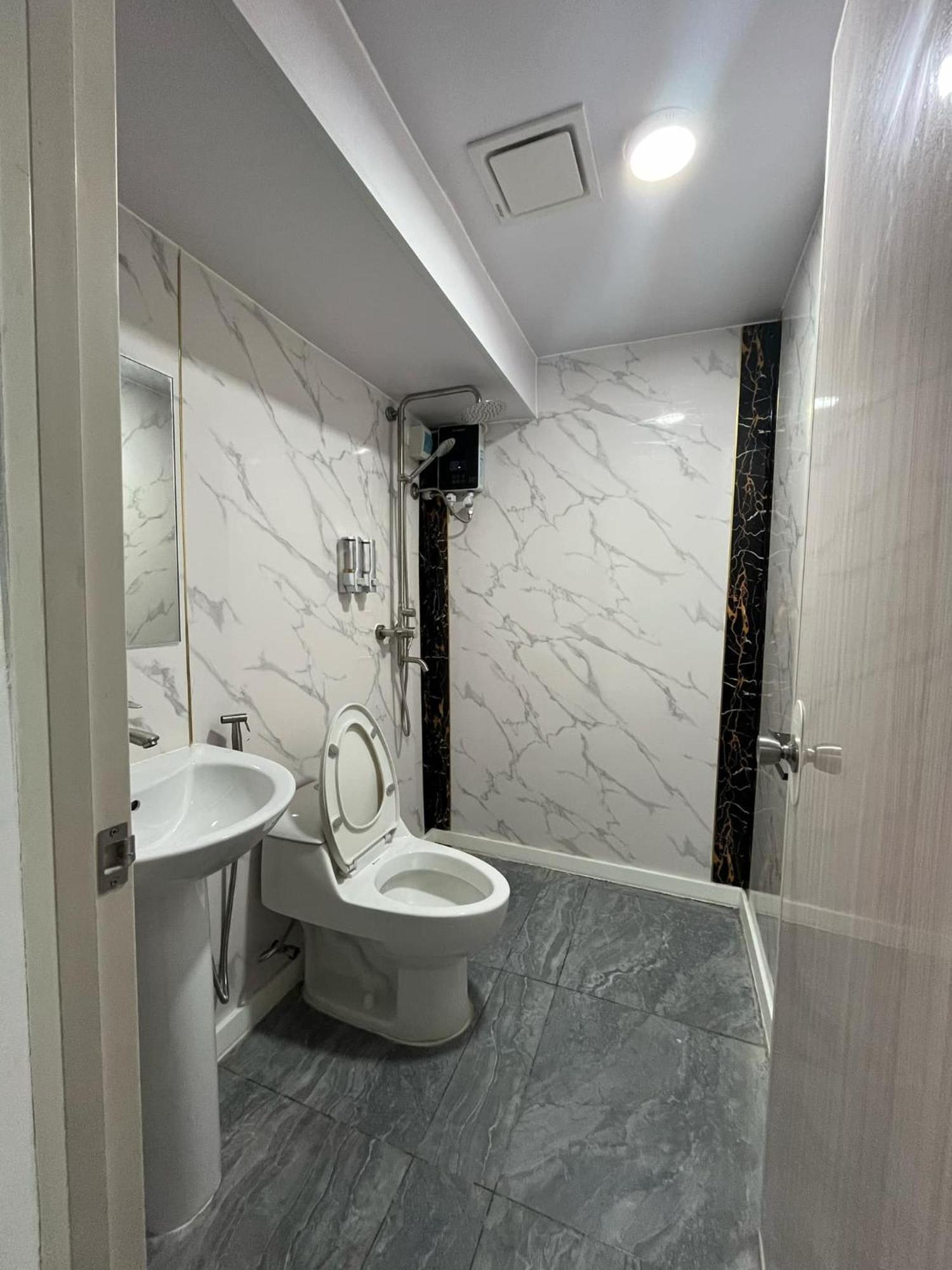 Maine City Residences Tramo Pasay Esterno foto