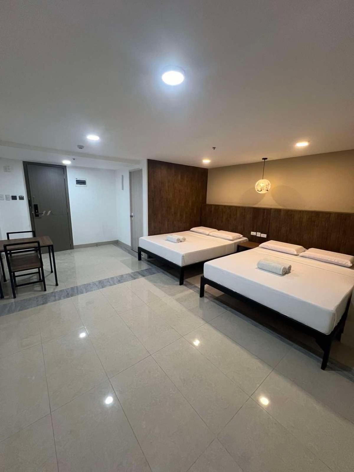 Maine City Residences Tramo Pasay Esterno foto