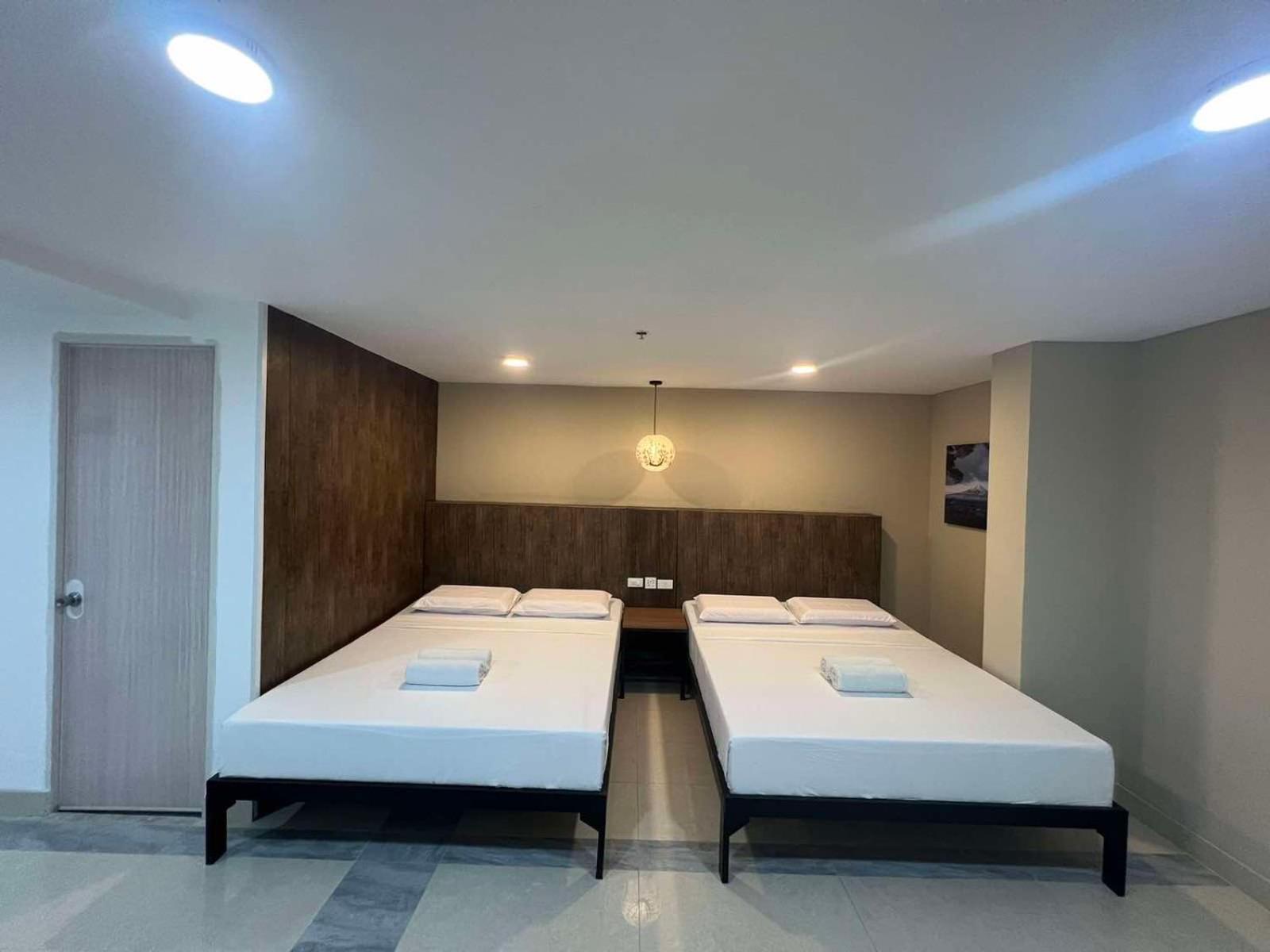 Maine City Residences Tramo Pasay Esterno foto
