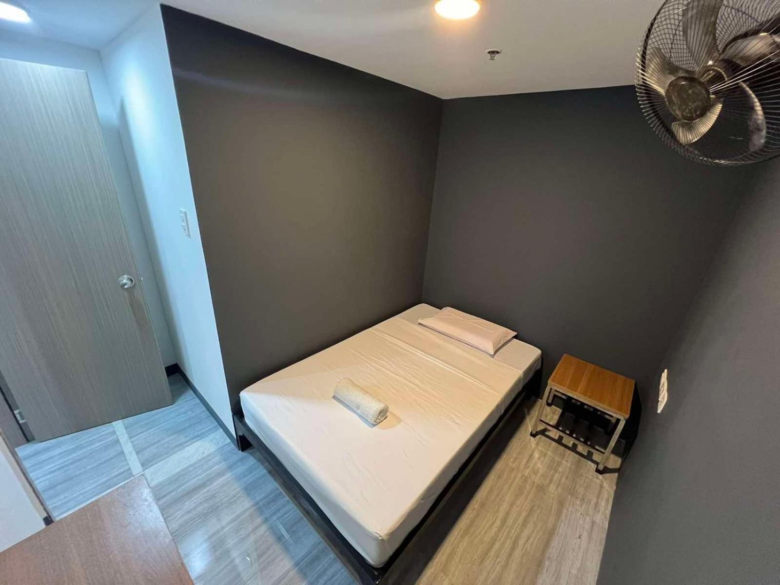 Maine City Residences Tramo Pasay Esterno foto